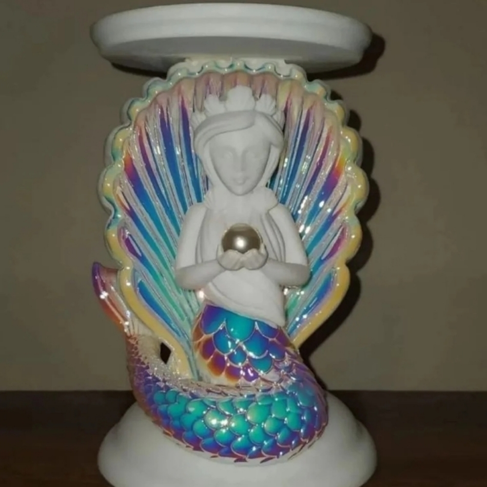 Bath and body works mermaid candle holder